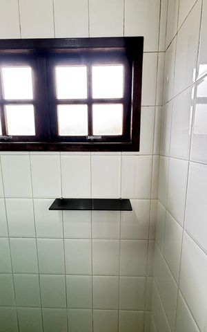 Casa à venda com 178m², 3 quartos e 2 vagas Casa à venda com 178m², 3 quartos e 2 vagasBanheiro da Suíte