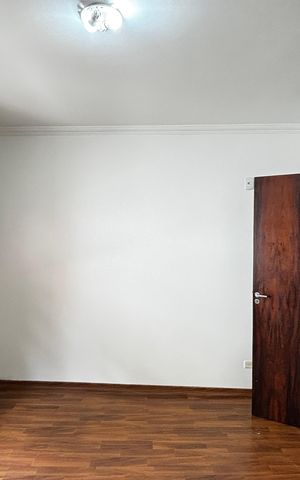 Casa à venda com 178m², 3 quartos e 2 vagas Casa à venda com 178m², 3 quartos e 2 vagasQuarto 2
