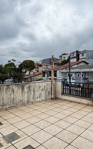 Casa à venda com 178m², 3 quartos e 2 vagas Casa à venda com 178m², 3 quartos e 2 vagasVaranda da Suíte