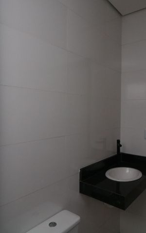 Apartamento à venda com 52m², 2 quartos e sem vagaBanheiro