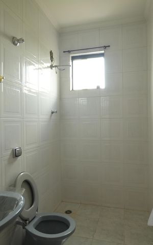 Casa para alugar com 345m², 4 quartos e 5 vagasBanheiro Social