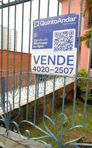 Casa para alugar com 345m², 4 quartos e 5 vagasPlaca