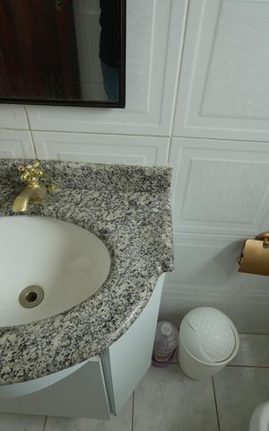 Casa para alugar com 345m², 4 quartos e 5 vagasLavabo