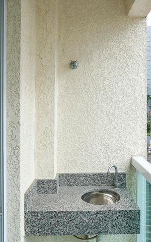 Apartamento à venda com 50m², 2 quartos e 1 vagaVaranda