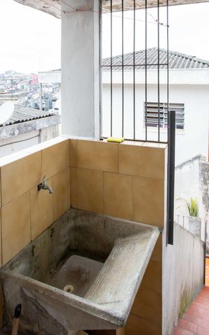Casa para alugar com 50m², 1 quarto e sem vagaÁrea de Serviço