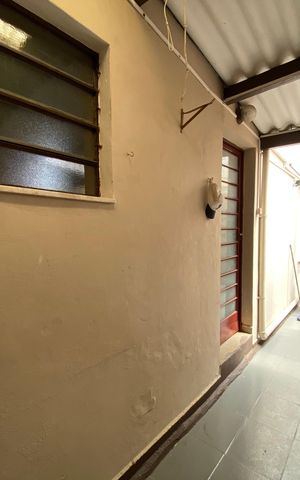 Casa à venda com 326m², 5 quartos e 3 vagas Casa à venda com 326m², 5 quartos e 3 vagasCasa 2 - Quintal