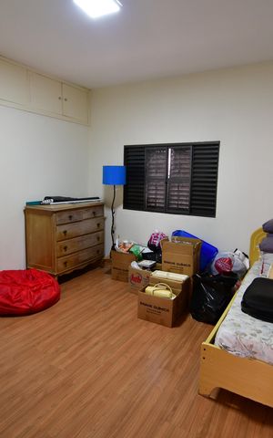 Casa para alugar com 323m², 4 quartos e 6 vagasQuarto 2