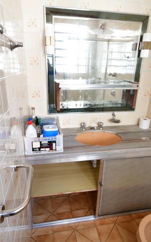 Casa para alugar com 323m², 4 quartos e 6 vagasBanheiro Suíte