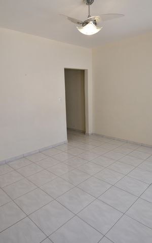 Casa para alugar com 323m², 4 quartos e 6 vagasSala