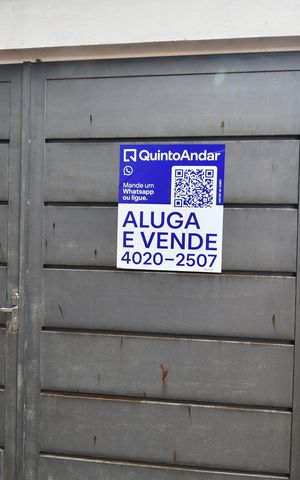 Casa para alugar com 323m², 4 quartos e 6 vagasPlaca