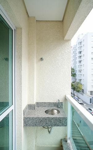 Apartamento à venda com 50m², 2 quartos e 1 vagaVaranda