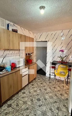 Casa à venda com 150m², 6 quartos e 2 vagas
