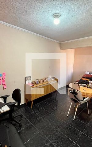 Casa à venda com 150m², 6 quartos e 2 vagas