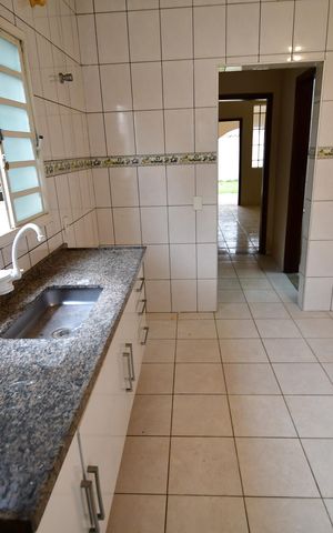 Casa à venda com 119m², 4 quartos e 2 vagasCozinha