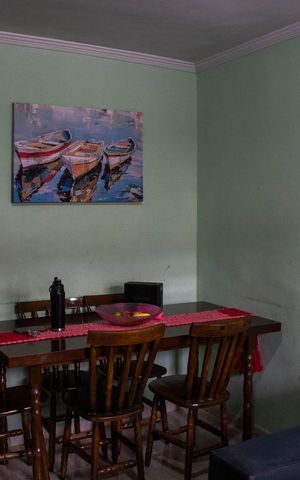 Casa de condomínio à venda com 66m², 2 quartos e 1 vagaSala