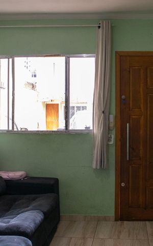 Casa de condomínio à venda com 66m², 2 quartos e 1 vagaSala