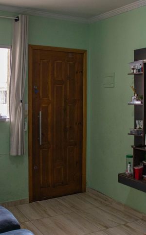 Casa de condomínio à venda com 66m², 2 quartos e 1 vagaSala
