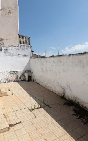 Casa para alugar com 80m², 1 quarto e sem vagaQUINTAL
