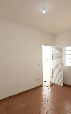 Casa para alugar com 80m², 1 quarto e sem vagaSALA
