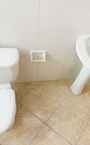 Apartamento para alugar com 75m², 2 quartos e sem vaga Apartamento para alugar com 75m², 2 quartos e sem vagaBanheiro