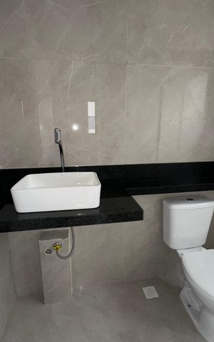 Apartamento para alugar com 55m², 2 quartos e 1 vaga Apartamento para alugar com 55m², 2 quartos e 1 vagaBanheiro da Suíte