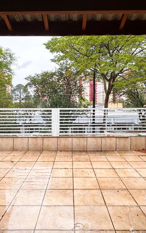 Casa para alugar com 190m², 3 quartos e 2 vagas Casa para alugar com 190m², 3 quartos e 2 vagasSacada Superior 2