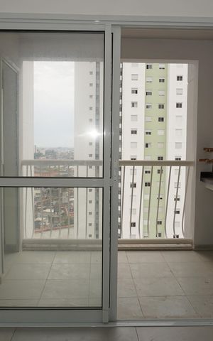 Apartamento para alugar com 82m², 2 quartos e 1 vagaVaranda