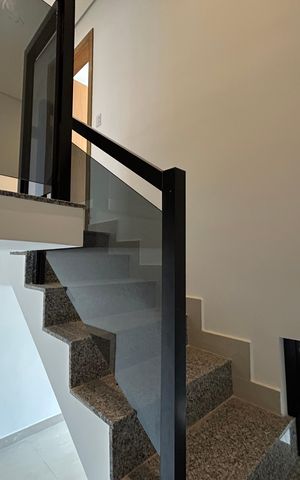 Casa à venda com 100m², 2 quartos e 1 vaga