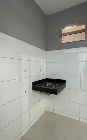 Casa à venda com 100m², 2 quartos e 1 vaga