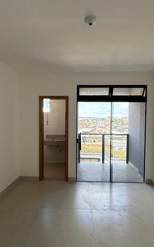 Casa à venda com 100m², 2 quartos e 1 vaga
