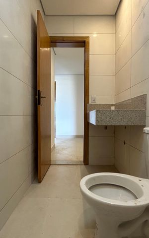 Casa à venda com 100m², 2 quartos e 1 vaga