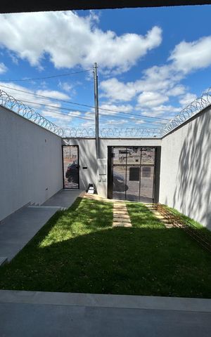 Casa à venda com 100m², 2 quartos e 1 vaga