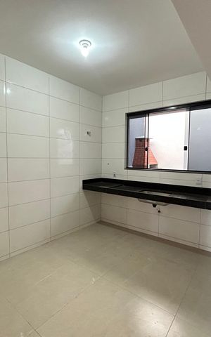 Casa à venda com 100m², 2 quartos e 1 vaga
