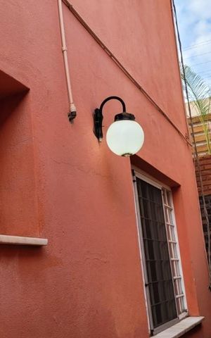 Casa à venda com 220m², 3 quartos e 2 vagas Casa à venda com 220m², 3 quartos e 2 vagasÁrea Externa