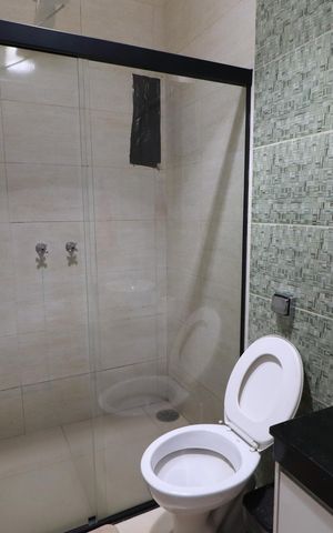 Casa para alugar com 230m², 2 quartos e 2 vagasBanheiro 