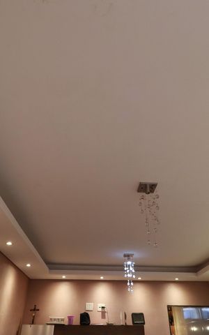 Casa para alugar com 230m², 2 quartos e 2 vagasSala
