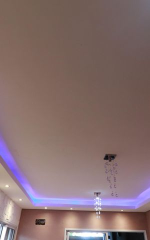 Casa para alugar com 230m², 2 quartos e 2 vagasSala