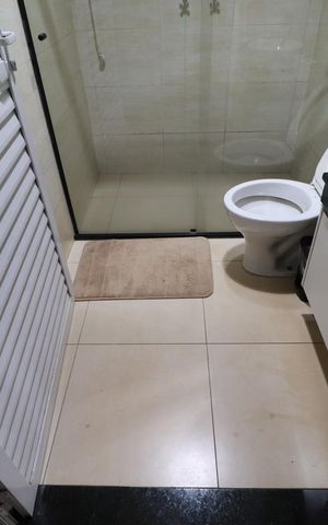 Casa para alugar com 230m², 2 quartos e 2 vagasBanheiro 
