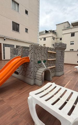 Apartamento à venda com 62m², 2 quartos e 1 vaga Apartamento à venda com 62m², 2 quartos e 1 vagaPLAYGROUND