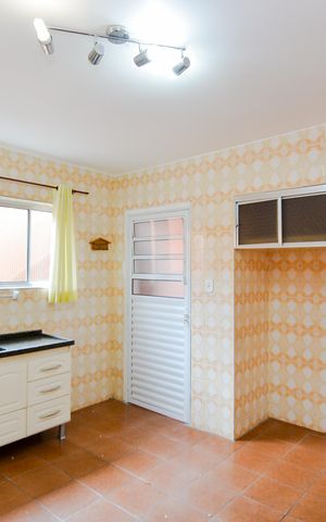 Casa para alugar com 150m², 3 quartos e 1 vagaCozinha