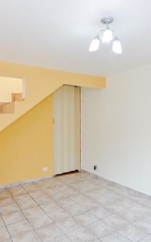 Casa para alugar com 150m², 3 quartos e 1 vagaSala