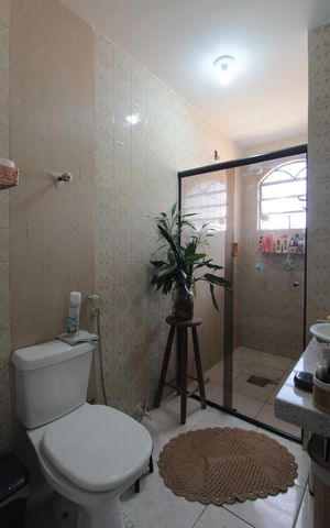 Casa à venda com 58m², 3 quartos e 1 vagaBanheiro Social