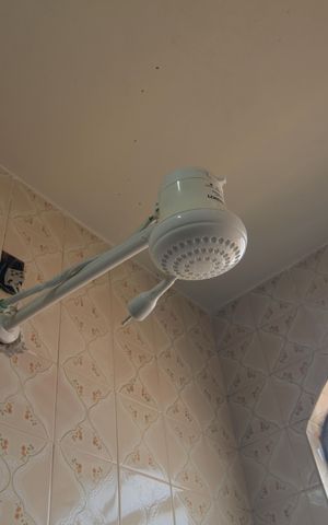 Casa à venda com 58m², 3 quartos e 1 vagaBanheiro Social