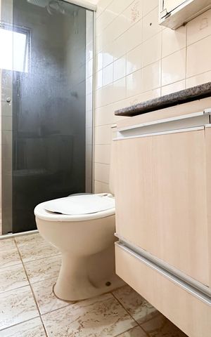 Apartamento à venda com 54m², 2 quartos e 1 vaga Apartamento à venda com 54m², 2 quartos e 1 vagaBanheiro Social