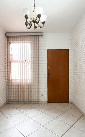 Apartamento à venda com 54m², 2 quartos e 1 vaga Apartamento à venda com 54m², 2 quartos e 1 vagaSala