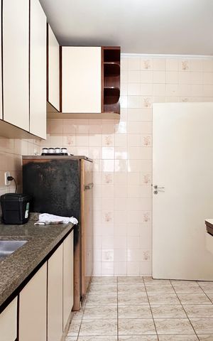 Apartamento à venda com 54m², 2 quartos e 1 vaga Apartamento à venda com 54m², 2 quartos e 1 vagaCozinha