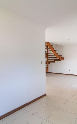 Casa para alugar com 180m², 3 quartos e 2 vagasCozinha e Área de Serviço