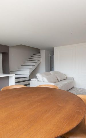 Casa de condomínio para alugar com 137m², 3 quartos e 2 vagas Casa de condomínio para alugar com 137m², 3 quartos e 2 vagasSala/Cozinha