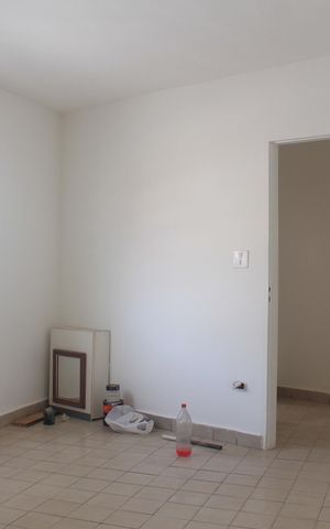 Casa para alugar com 230m², 2 quartos e 2 vagasSala de TV