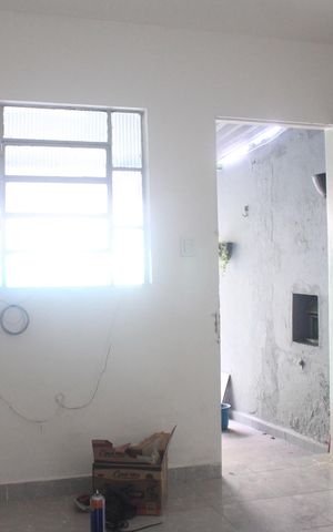 Casa para alugar com 230m², 2 quartos e 2 vagasSala